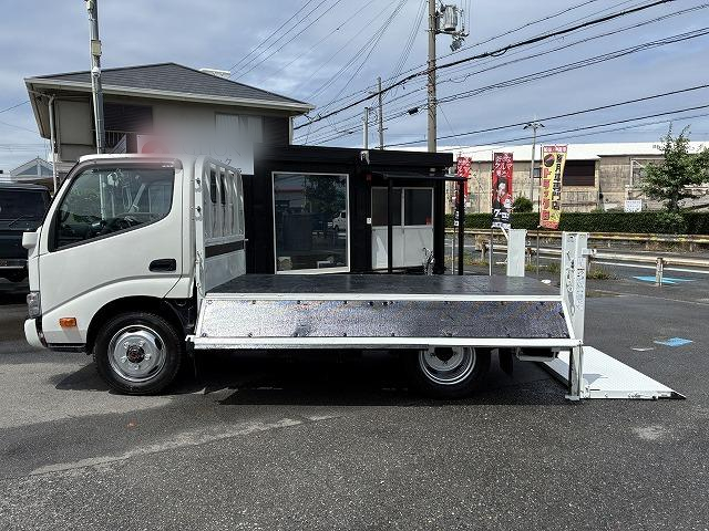 日野 平ボディ デュトロ|中古トラックの販売・買取・査定のアイナビ