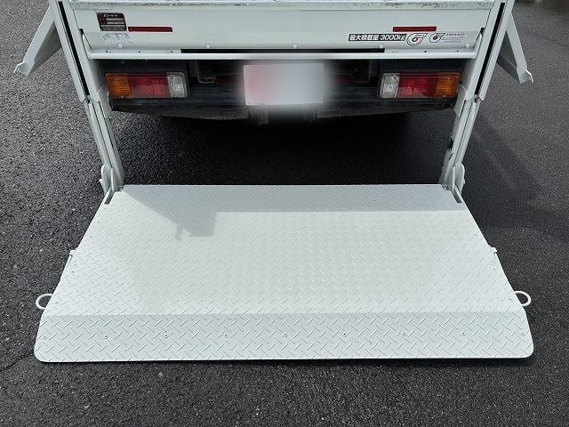 日野 平ボディ デュトロ|中古トラックの販売・買取・査定のアイナビ