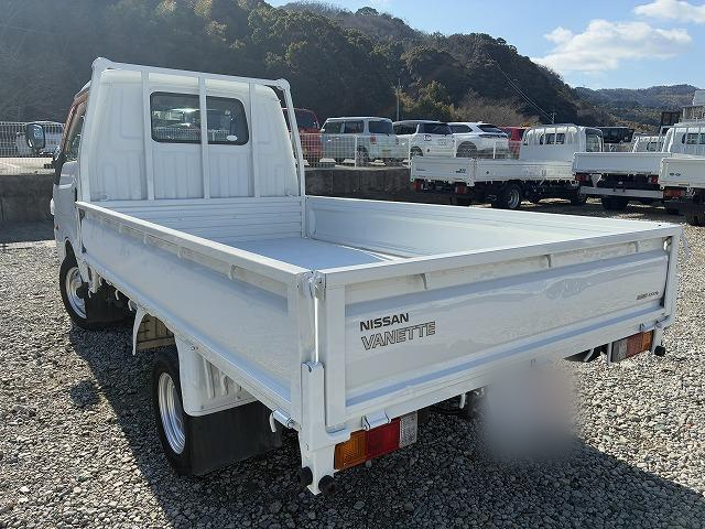 日産 平ボディ|中古トラックの販売・買取・査定のアイナビ