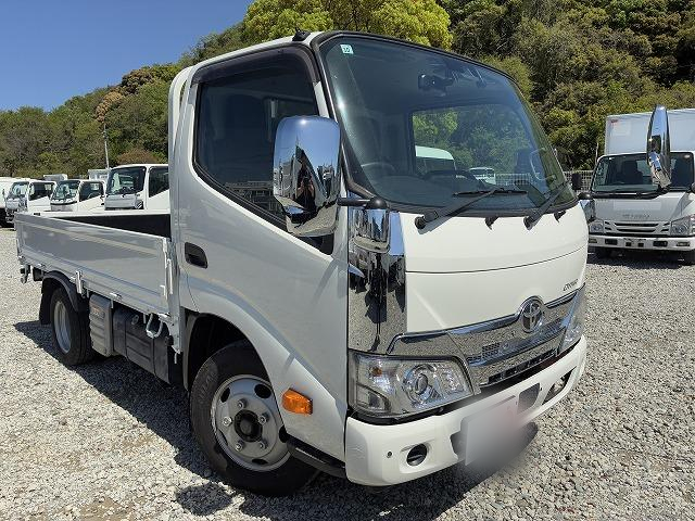 トヨタ 平ボディ|中古トラックの販売・買取・査定のアイナビ