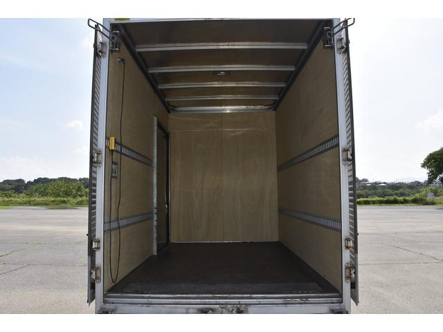 トヨタ バン車|中古トラックの販売・買取・査定のアイナビ