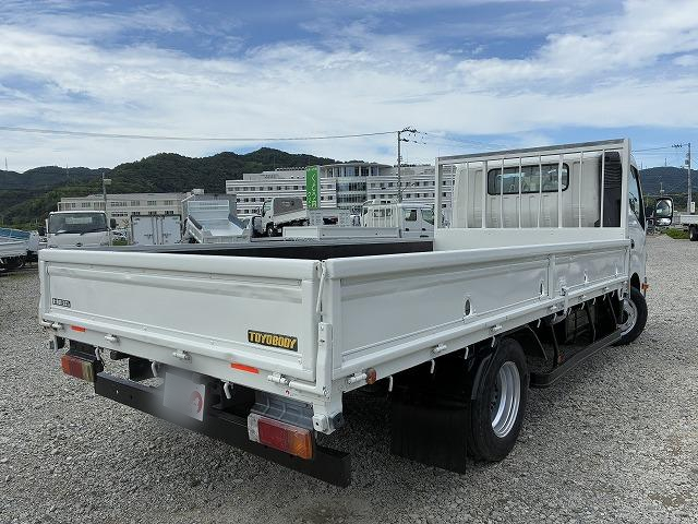 日野 平ボディ デュトロ|中古トラックの販売・買取・査定のアイナビ