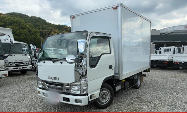 いすゞ バン車|中古トラックの販売・買取・査定のアイナビ