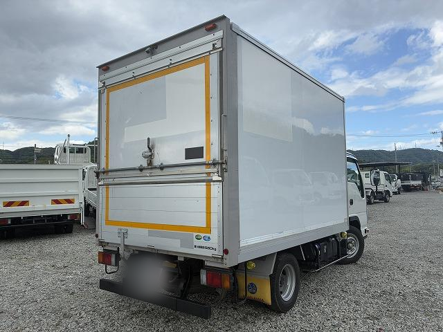 いすゞ バン車|中古トラックの販売・買取・査定のアイナビ