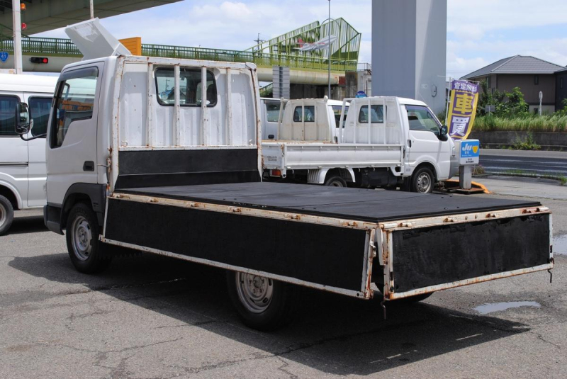 H16　タイタンダッシュ　平ボディ　積載1.5t|中古トラックの販売・買取・査定のアイナビ