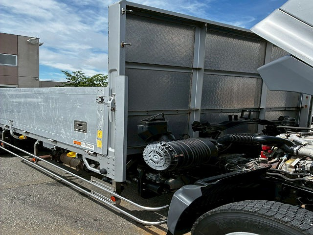 車検付 アルミブロック フルキャブ 5700 標準幅 トランテックス|中古トラックの販売・買取・査定のアイナビ
