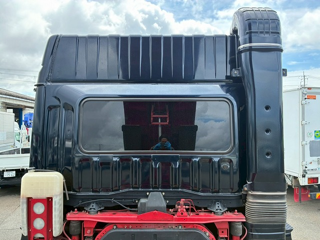 土砂禁ダンプ ハイルーフ 6×4 3軸2デフ リーフサス リターダ|中古トラックの販売・買取・査定のアイナビ
