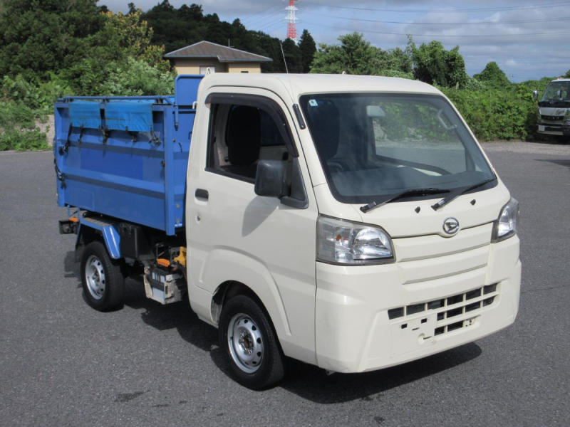 AT　土砂禁深ダンプ　天蓋手動折りたたみ式シート　!!|中古トラックの販売・買取・査定のアイナビ