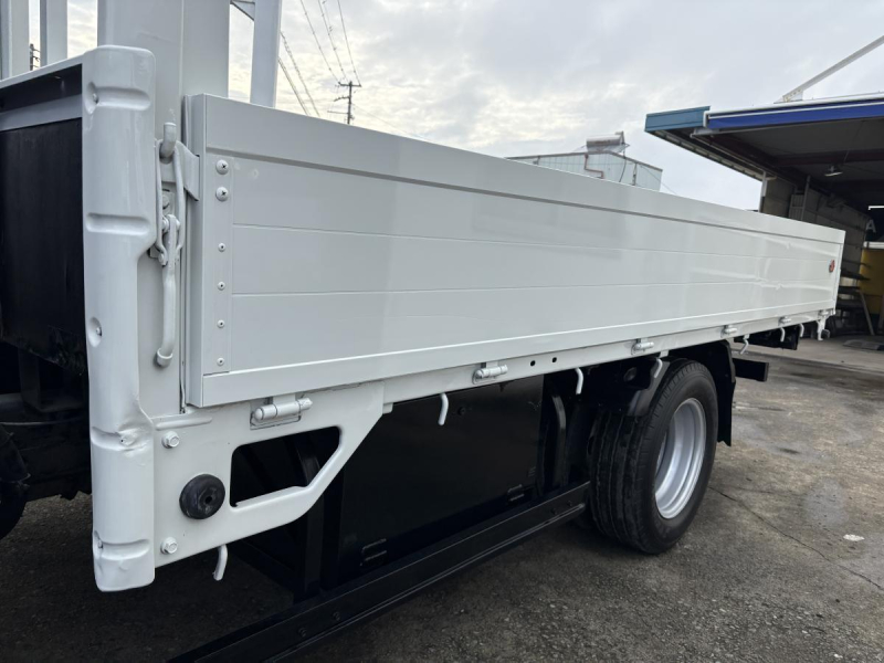 H17 エルフ　3t　3段クレーン付|中古トラックの販売・買取・査定のアイナビ