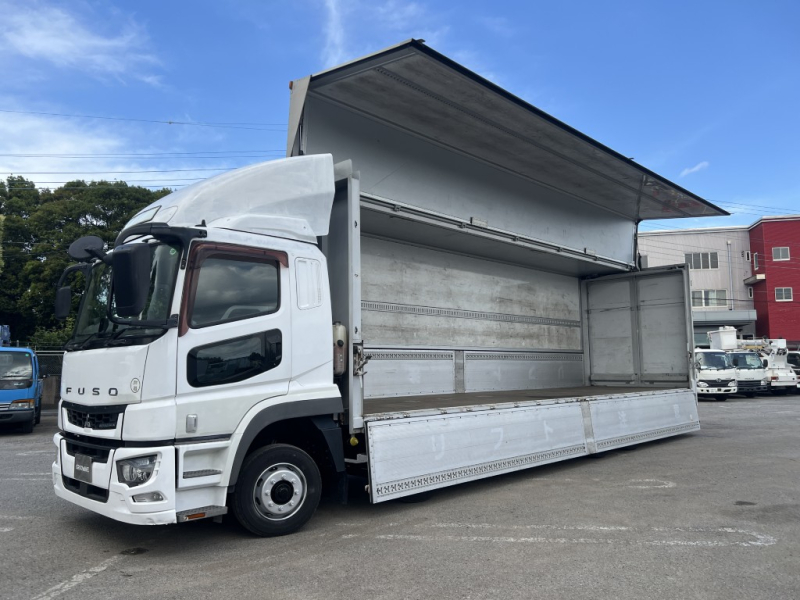 4軸低床　エアサス　パブコ　積載13.7t|中古トラックの販売・買取・査定のアイナビ