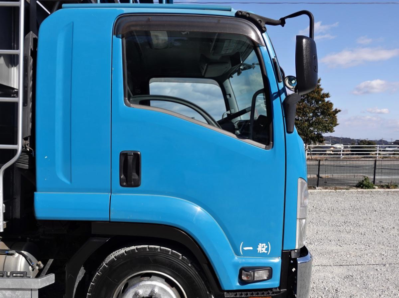 増トン積載7.8t平ボディー|中古トラックの販売・買取・査定のアイナビ