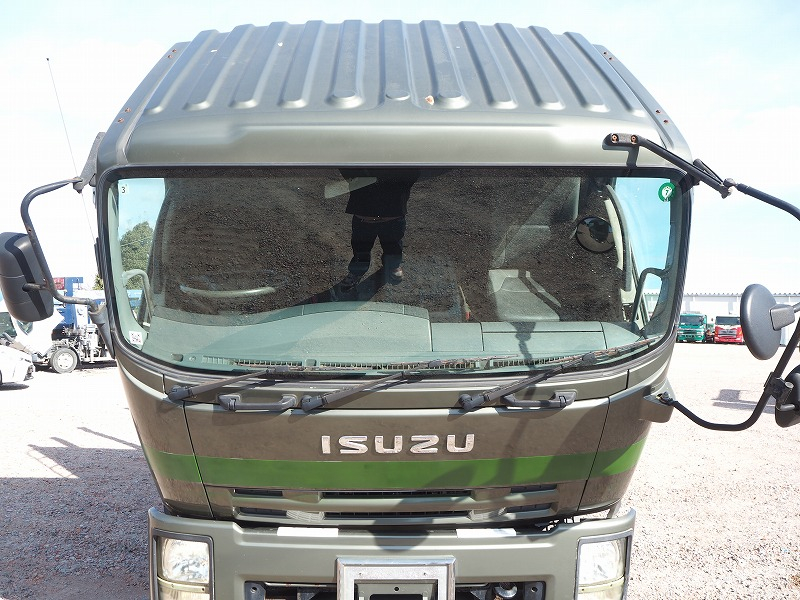 いすゞ フォワード 平ボディ 増トン 高床 木材運搬車 PTO付き|中古トラックの販売・買取・査定のアイナビ