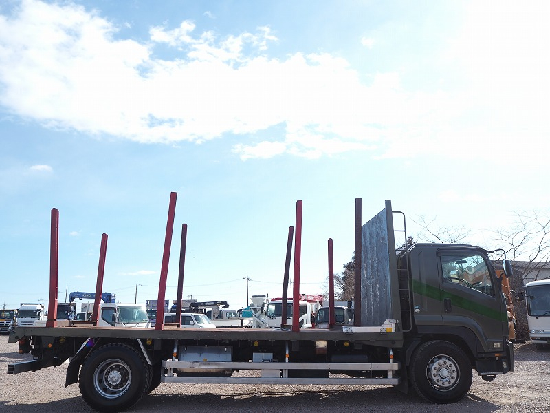 いすゞ フォワード 平ボディ 増トン 高床 木材運搬車 PTO付き|中古トラックの販売・買取・査定のアイナビ