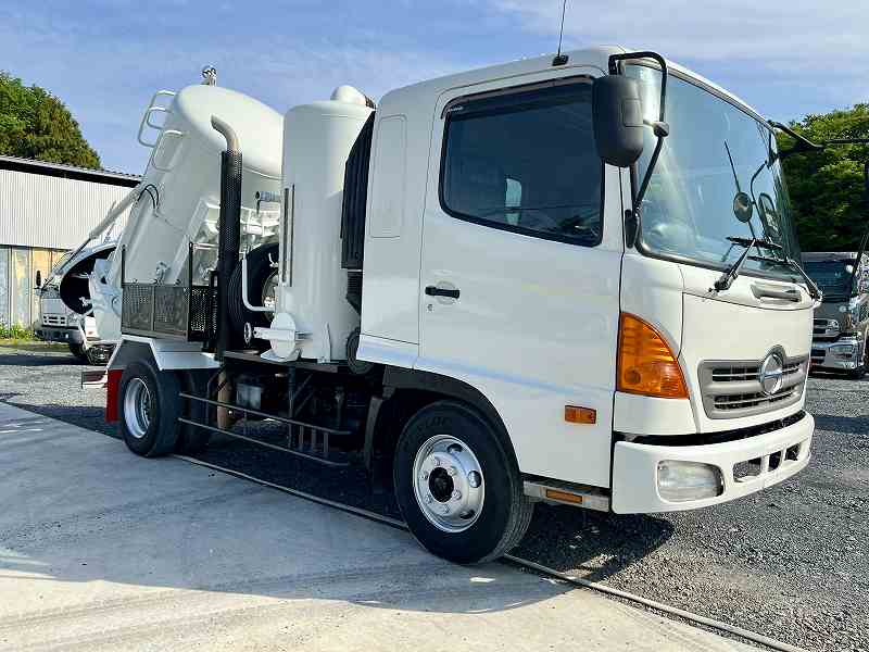レンジャー 汚泥吸引車 吸引清掃車 バキュームダンパー ベッド付|中古トラックの販売・買取・査定のアイナビ