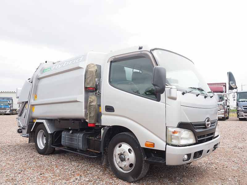 日野 デュトロ フジマイティ プレス式パッカー 塵芥車|中古トラックの販売・買取・査定のアイナビ
