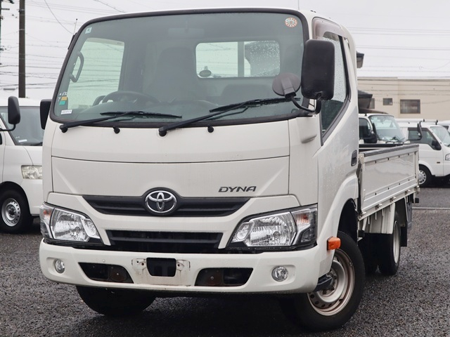 平ボディ　積載1.5t|中古トラックの販売・買取・査定のアイナビ