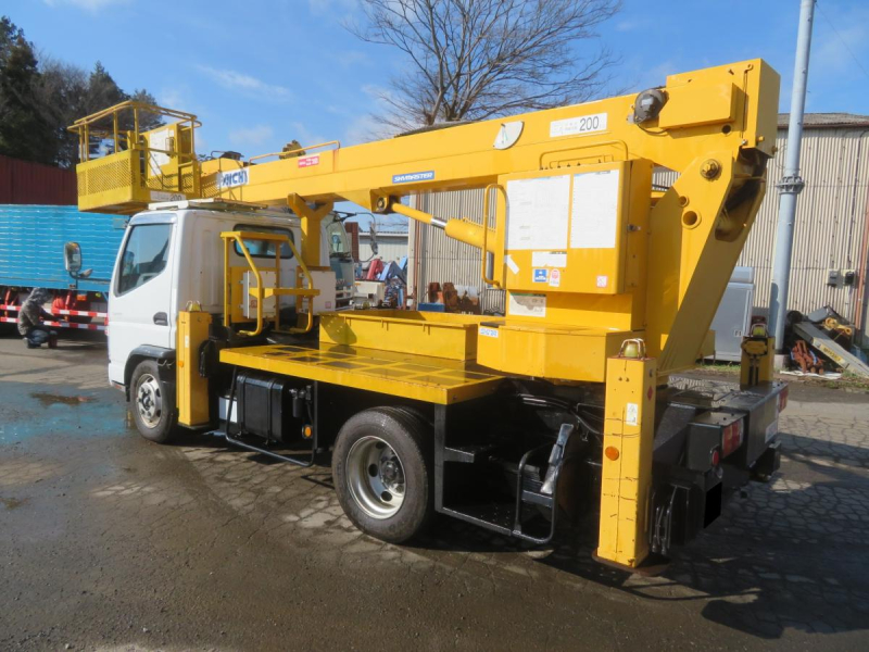 平成21年キャンター 高所作業車 アイチ17m SK17A 自動格納装置付|中古トラックの販売・買取・査定のアイナビ