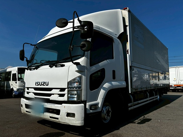 フルキャブ/ベッド付き 240馬力 6速マニュアル MT 4t 8t バン|中古トラックの販売・買取・査定のアイナビ