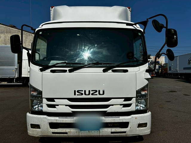 フルキャブ/ベッド付き 240馬力 6速マニュアル MT 4t 8t バン|中古トラックの販売・買取・査定のアイナビ