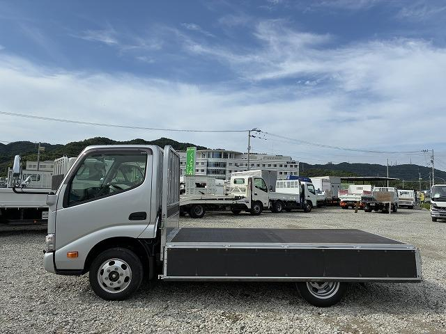 トヨタ 平ボディ|中古トラックの販売・買取・査定のアイナビ