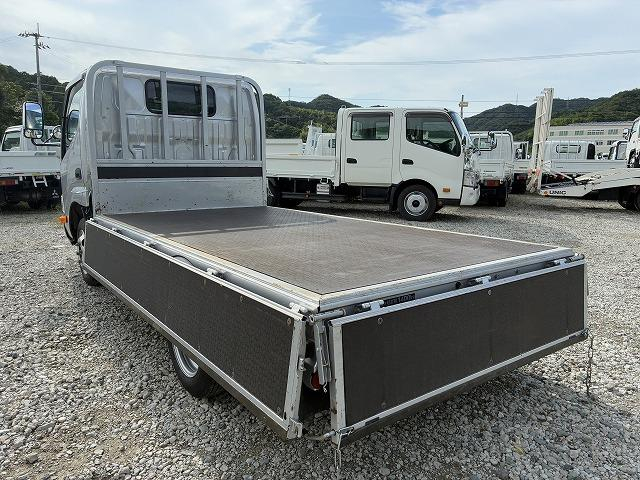 トヨタ 平ボディ|中古トラックの販売・買取・査定のアイナビ