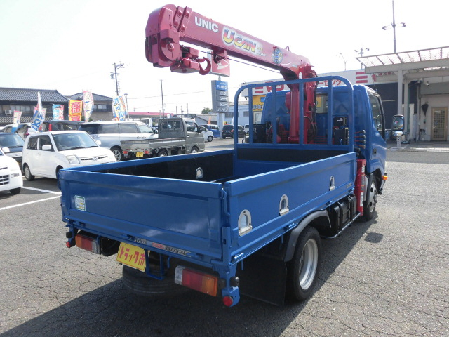 26年デュトロ1.7T10尺3段クレーン　ラジコン　フックイン|中古トラックの販売・買取・査定のアイナビ