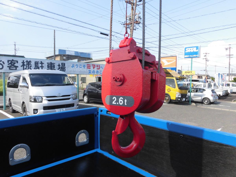 26年デュトロ1.7T10尺3段クレーン　ラジコン　フックイン|中古トラックの販売・買取・査定のアイナビ