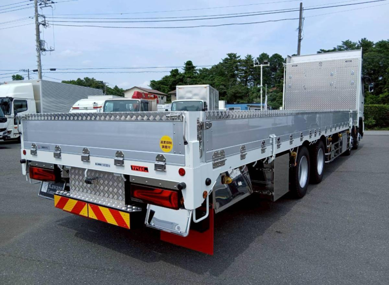 ☆未使用車　9.4mボディ　アルミブロック　ベット付き|中古トラックの販売・買取・査定のアイナビ