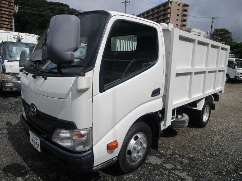 深ダンプ・リア観音開き・車検R9/6|中古トラックの販売・買取・査定のアイナビ