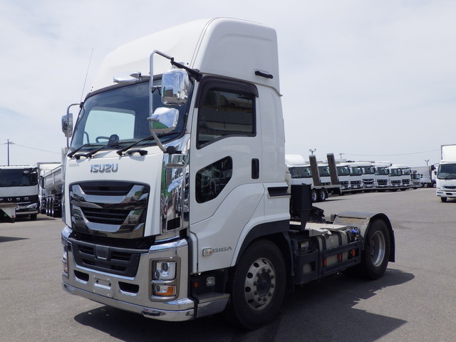 イスズ 2KG-EXD52CD Sヘッド 10t超 第5輪荷重11.5t PTO|中古トラックの販売・買取・査定のアイナビ