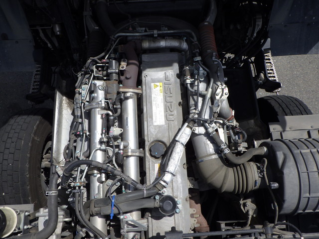 イスズ 2KG-EXD52CD Sヘッド 10t超 第5輪荷重11.5t PTO|中古トラックの販売・買取・査定のアイナビ