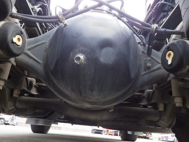イスズ 2KG-EXD52CD Sヘッド 10t超 第5輪荷重11.5t PTO|中古トラックの販売・買取・査定のアイナビ