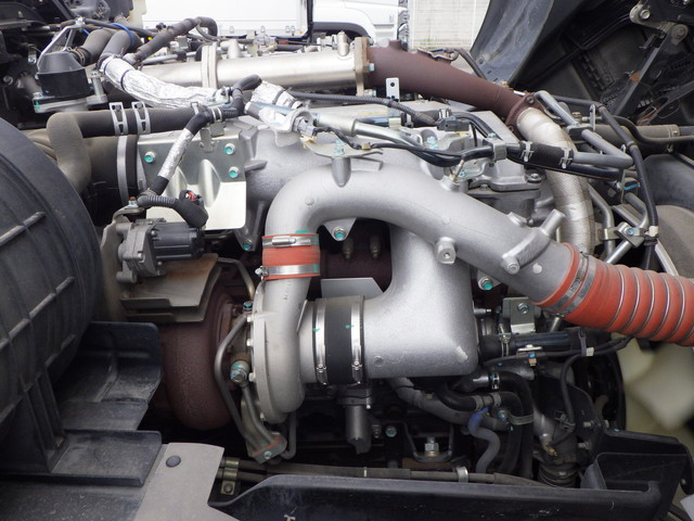イスズ 2KG-EXD52CD Sヘッド 10t超 第5輪荷重11.5t PTO|中古トラックの販売・買取・査定のアイナビ