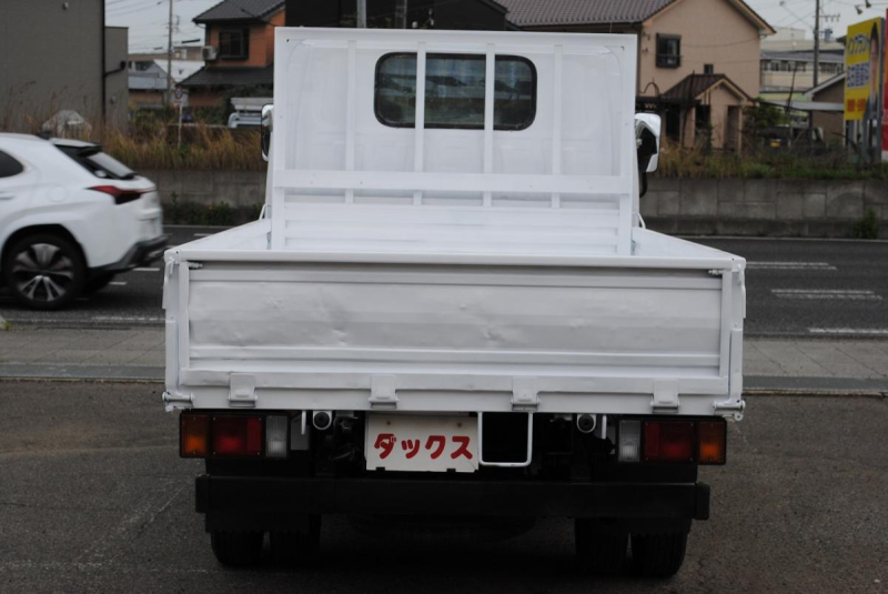 H23　タイタン　平ボディ　積載1.5t|中古トラックの販売・買取・査定のアイナビ