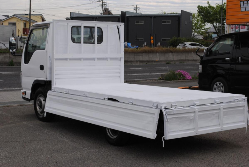 H23　タイタン　平ボディ　積載1.5t|中古トラックの販売・買取・査定のアイナビ