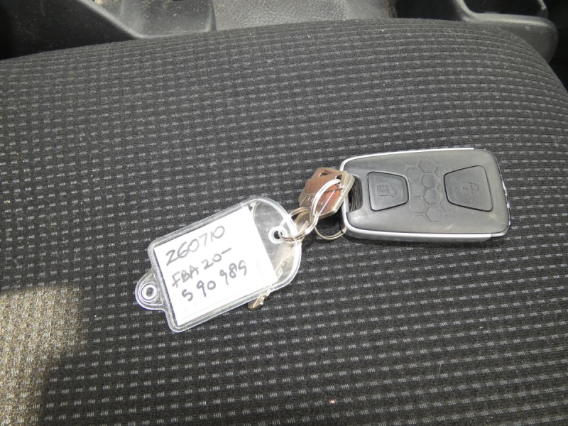 R3 2トン 平ボディ マニュアル 260710|中古トラックの販売・買取・査定のアイナビ