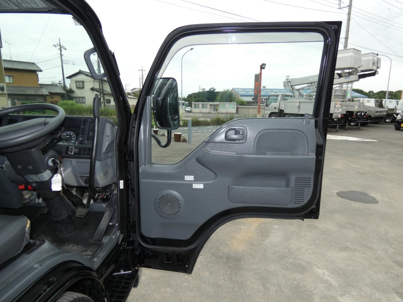 H26 高所作業車　マニュアル　電動ミラー　9.9m　260610|中古トラックの販売・買取・査定のアイナビ