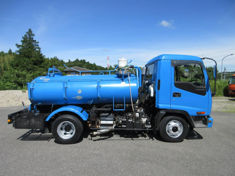 モリタエコノス　清掃車　バキュームカー　積載物品汚水　!!|中古トラックの販売・買取・査定のアイナビ