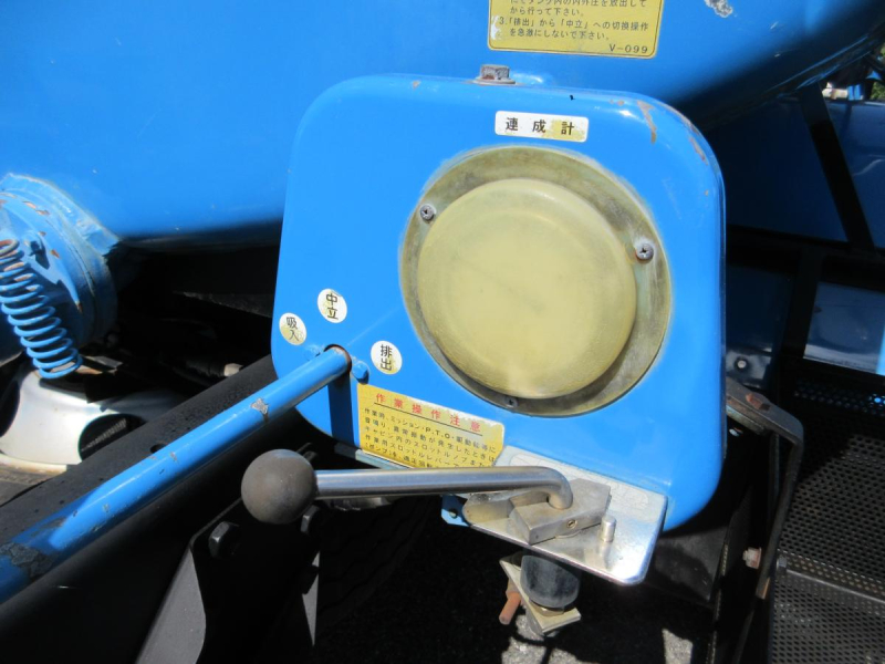 モリタエコノス　清掃車　バキュームカー　積載物品汚水　!!|中古トラックの販売・買取・査定のアイナビ