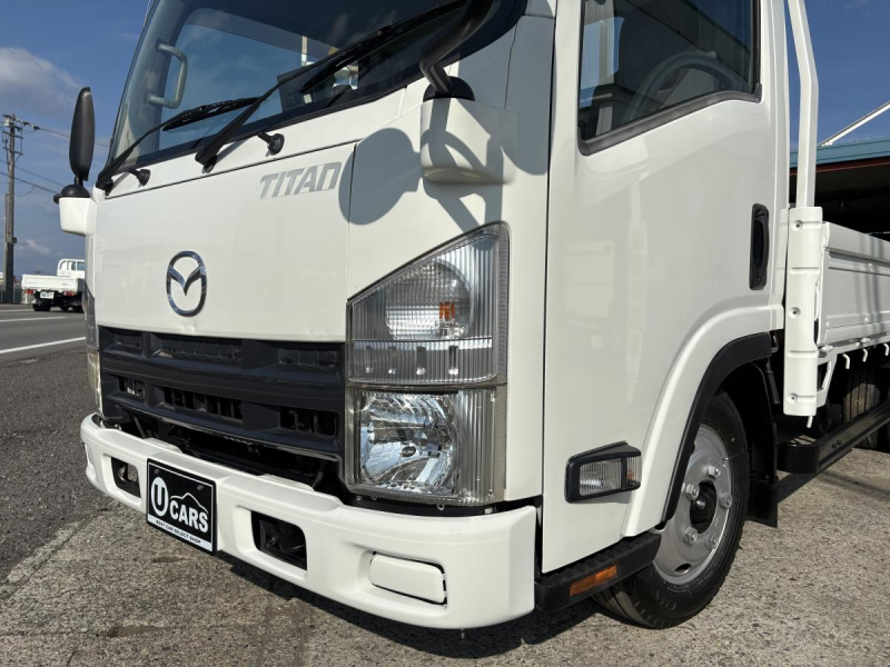 H25 タイタン　2t　ワイドロング|中古トラックの販売・買取・査定のアイナビ