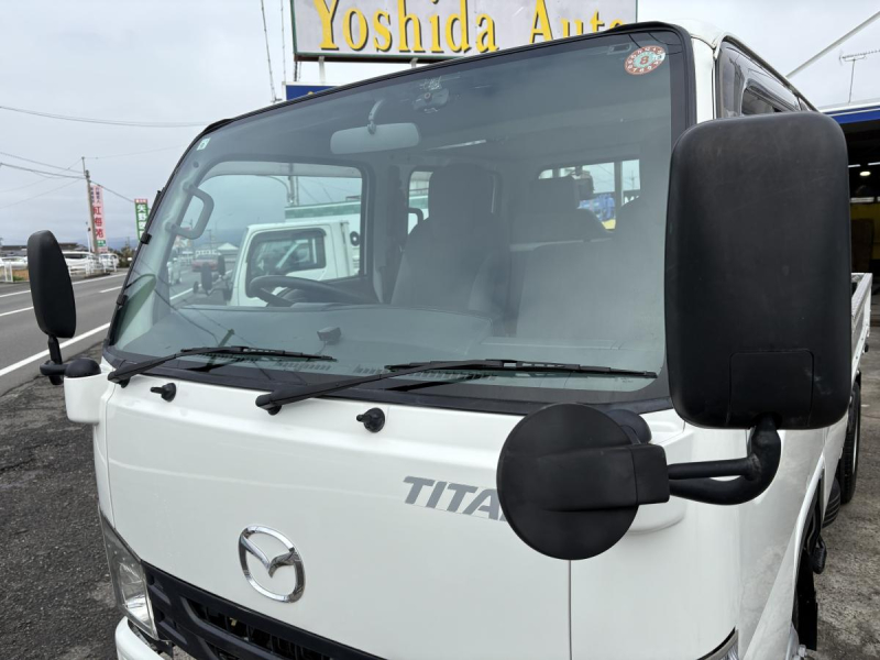 H27　タイタン　Wキャブ　4WD|中古トラックの販売・買取・査定のアイナビ