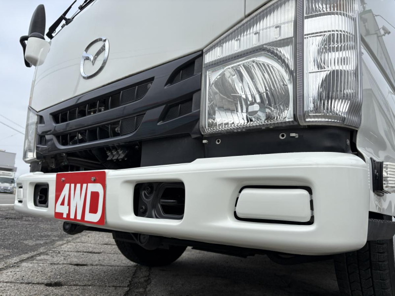H27　タイタン　Wキャブ　4WD|中古トラックの販売・買取・査定のアイナビ