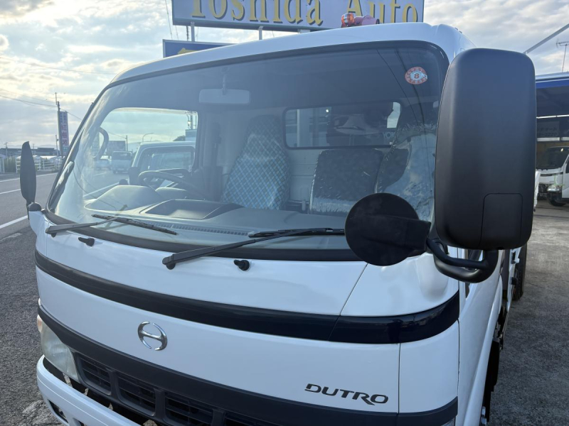 H17　デュトロ　2t　3段クレーン付|中古トラックの販売・買取・査定のアイナビ