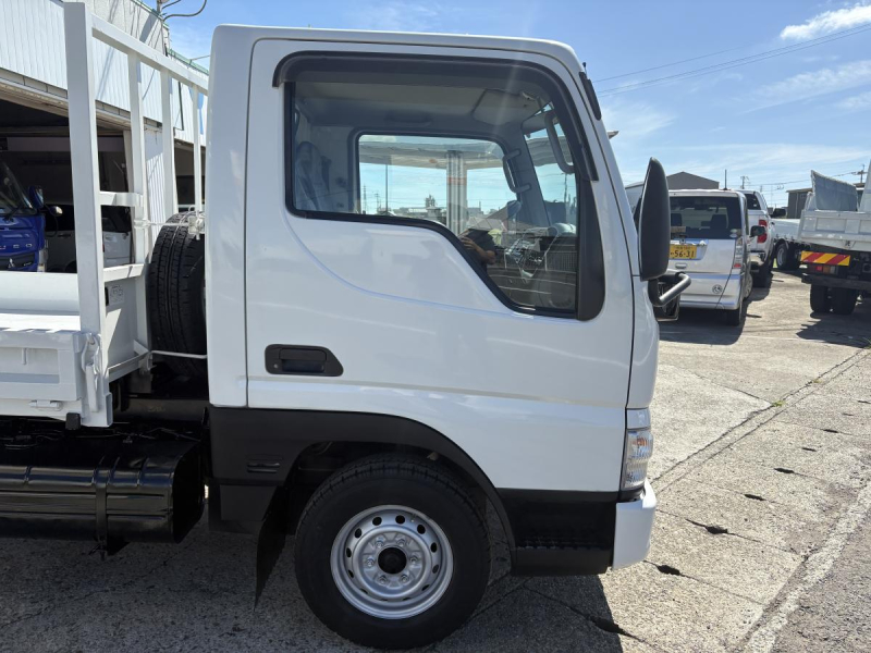 H17 タイタンダッシュ　1.35t　ダンプ|中古トラックの販売・買取・査定のアイナビ