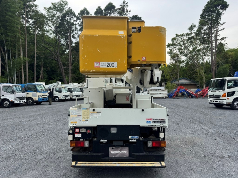 4WD アイチ SH10A 電工仕様 9.9m  絶縁バケット200|中古トラックの販売・買取・査定のアイナビ