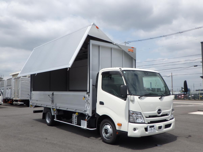 未使用車 ワイド超ロング 全低床 積載3.45t 車輌総重量7,425kg|中古トラックの販売・買取・査定のアイナビ