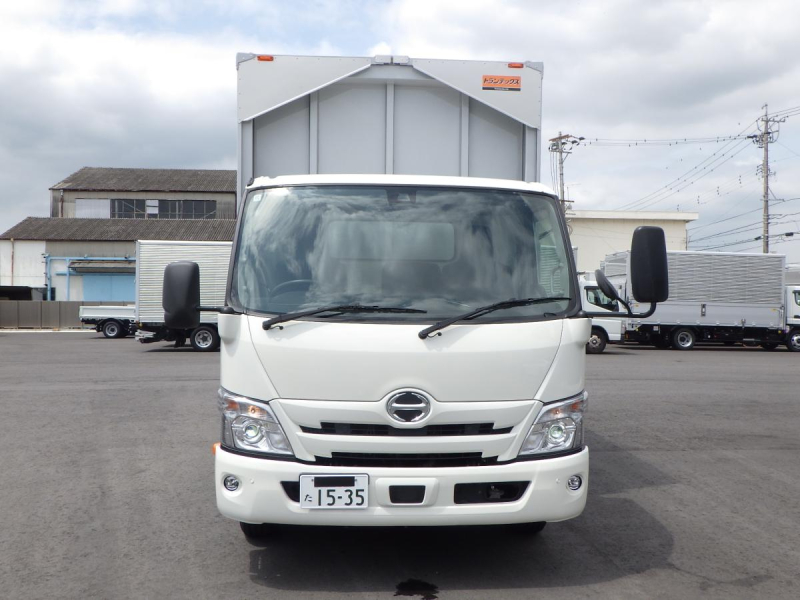未使用車 ワイド超ロング 全低床 積載3.45t 車輌総重量7,425kg|中古トラックの販売・買取・査定のアイナビ