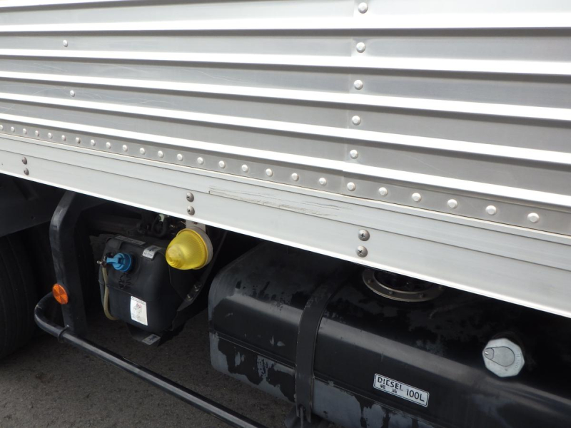 標準ロング　格納ゲート　高床　積載2t　AT　車輌総重量5,615kg|中古トラックの販売・買取・査定のアイナビ