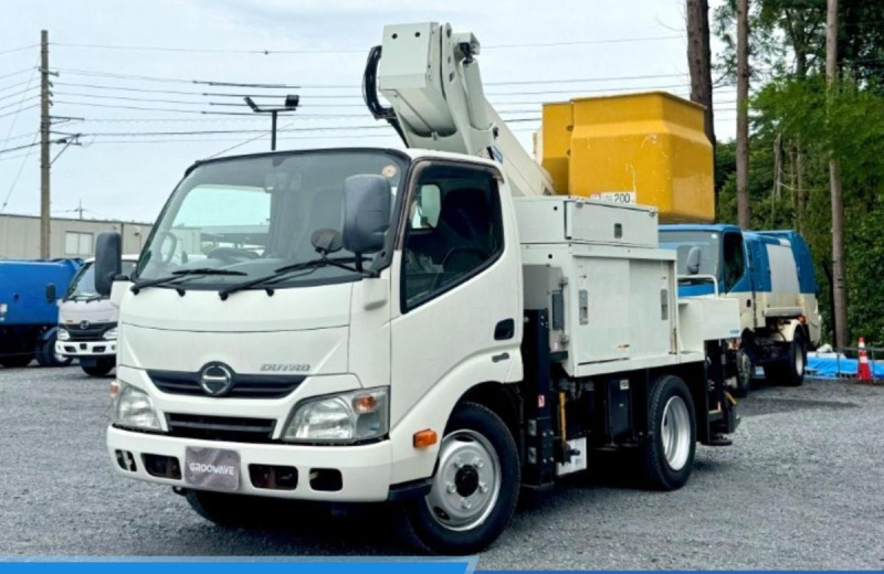 4WD アイチ SH10A 電工仕様 9.9m  絶縁バケット200|中古トラックの販売・買取・査定のアイナビ
