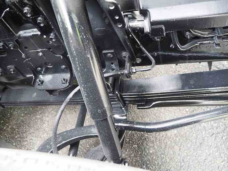 エルフ カスタム 2段積 バイク運搬車 垂直パワーゲート ラジコン|中古トラックの販売・買取・査定のアイナビ